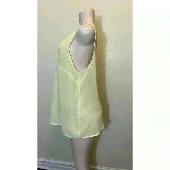 TORRID TOP SIZE 0 - Picture 3 of 4